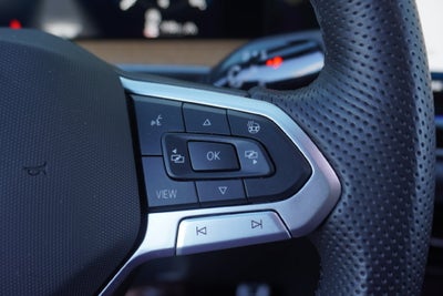 2025 Volkswagen Tiguan 2.0T SEL R-Line