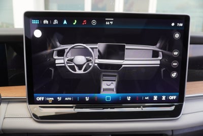 2025 Volkswagen Tiguan 2.0T SEL R-Line
