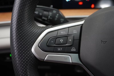 2025 Volkswagen Tiguan 2.0T SEL R-Line