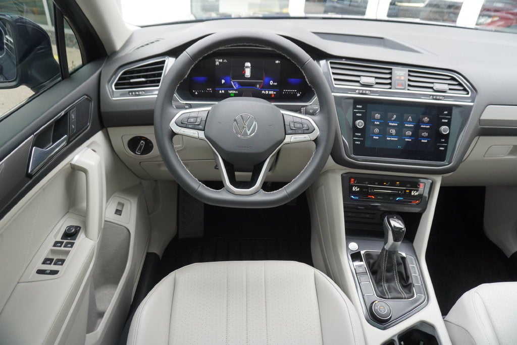 2024 Volkswagen Tiguan 2.0T SE