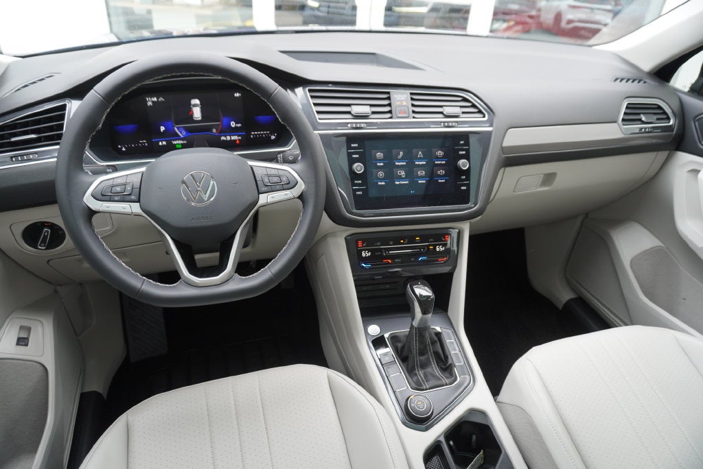 2024 Volkswagen Tiguan 2.0T SE