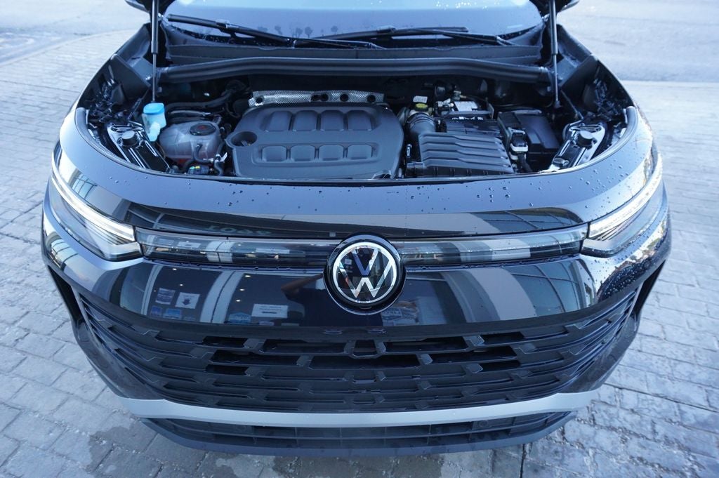 2026 Volkswagen Tiguan 2.0T SE