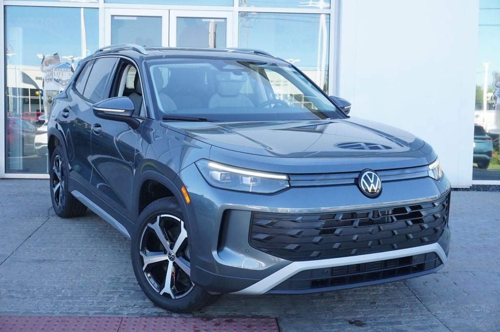2026 Volkswagen Tiguan 2.0T SE