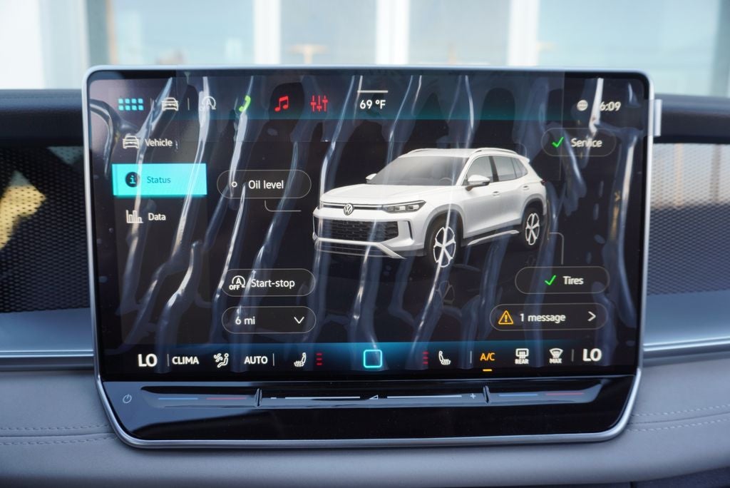 2026 Volkswagen Tiguan 2.0T SE