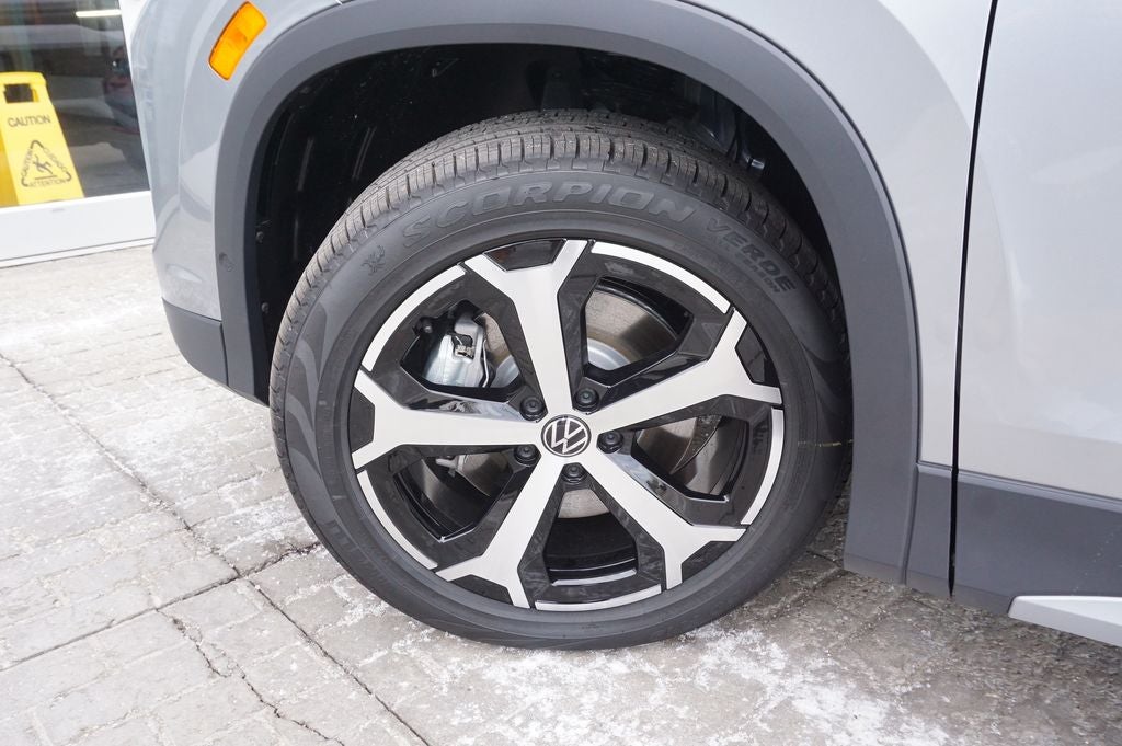 2026 Volkswagen Tiguan 2.0T SE