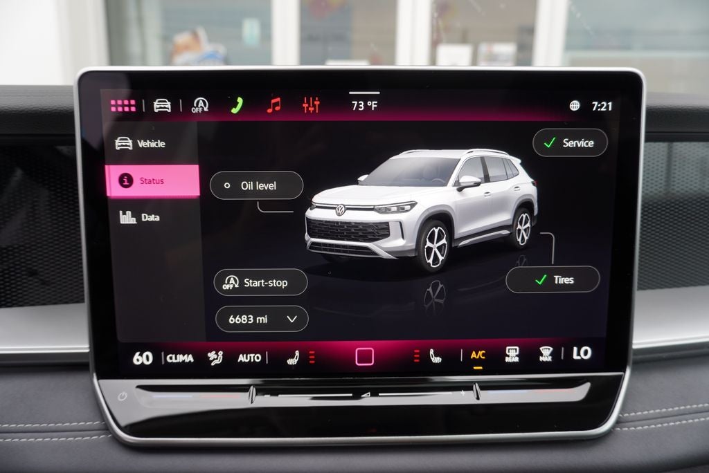 2026 Volkswagen Tiguan 2.0T SE