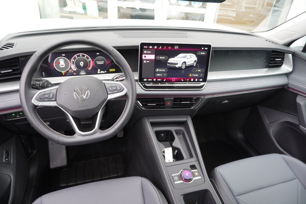 2026 Volkswagen Tiguan 2.0T SE
