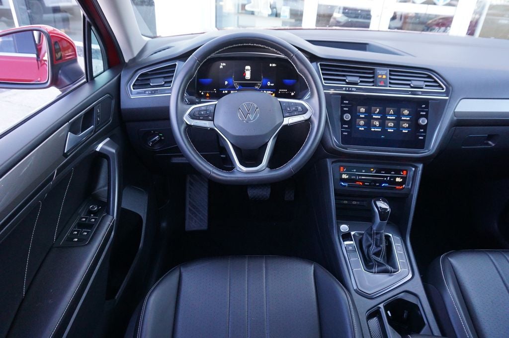 2023 Volkswagen Tiguan 2.0T SE