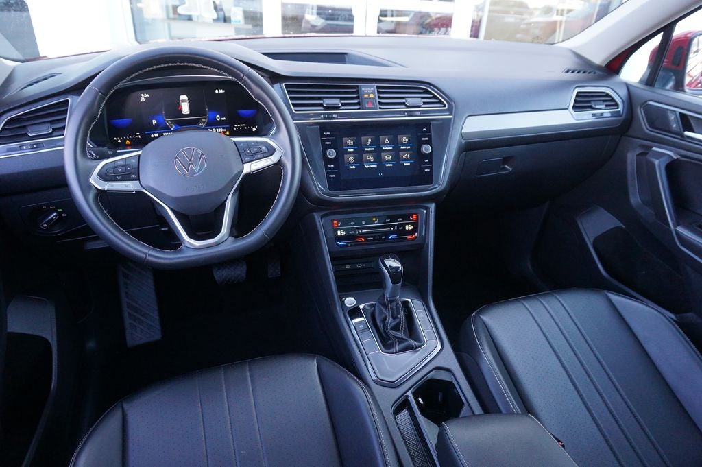 2023 Volkswagen Tiguan 2.0T SE