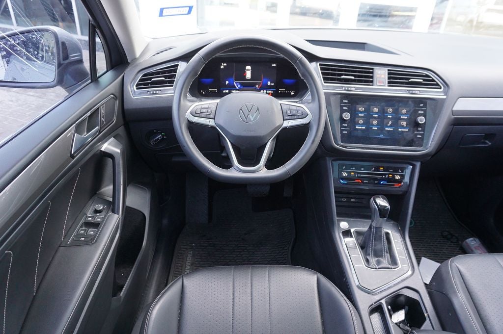 2023 Volkswagen Tiguan 2.0T SE