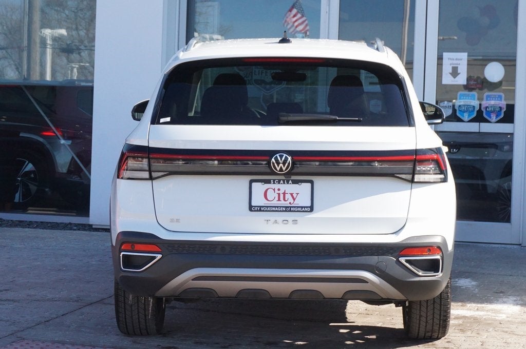 2025 Volkswagen Taos 1.5T SE