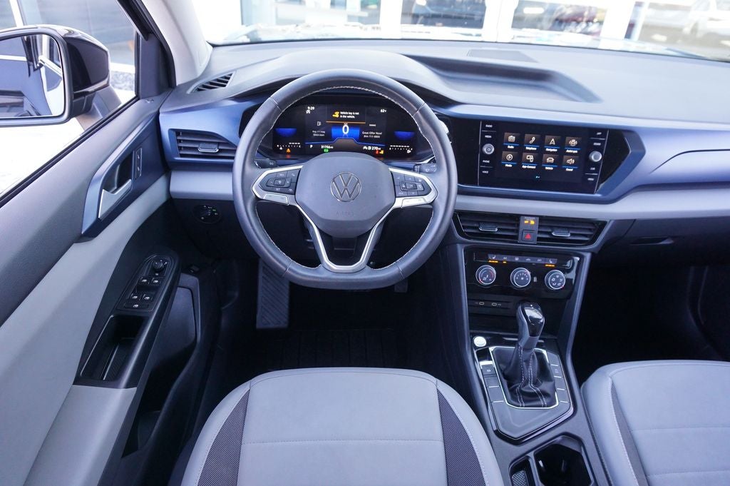 2023 Volkswagen Taos 1.5T SE