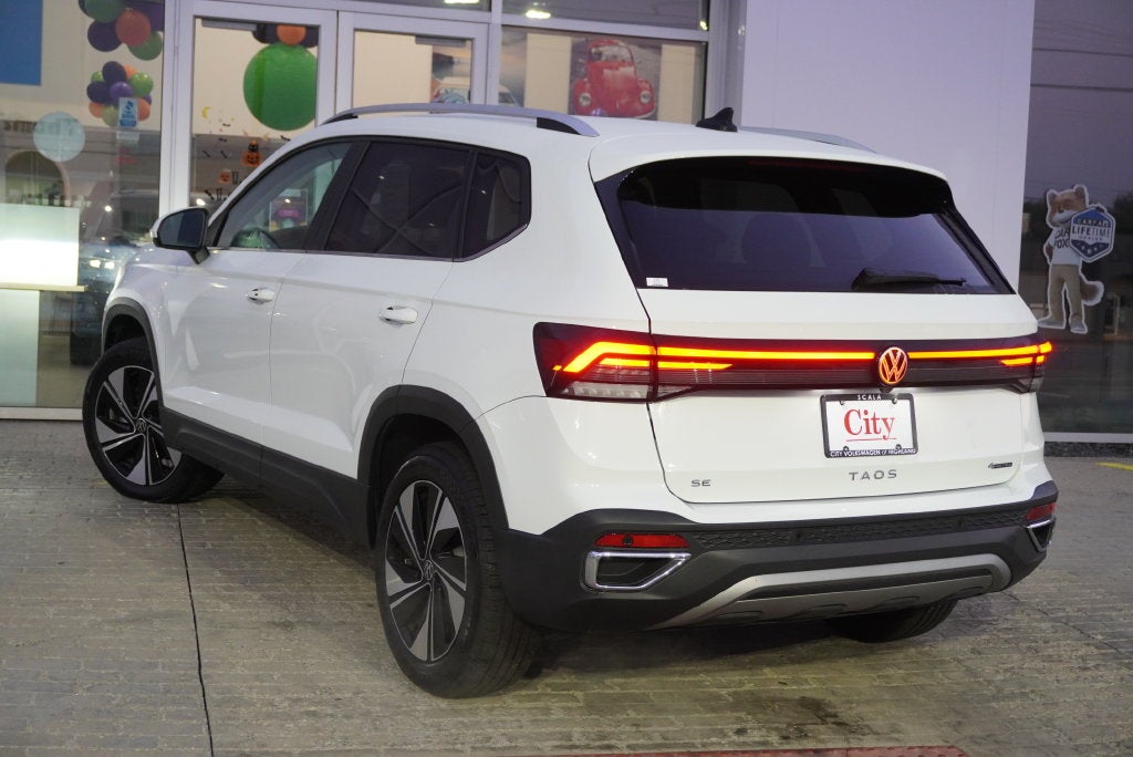 2025 Volkswagen Taos 1.5T SE