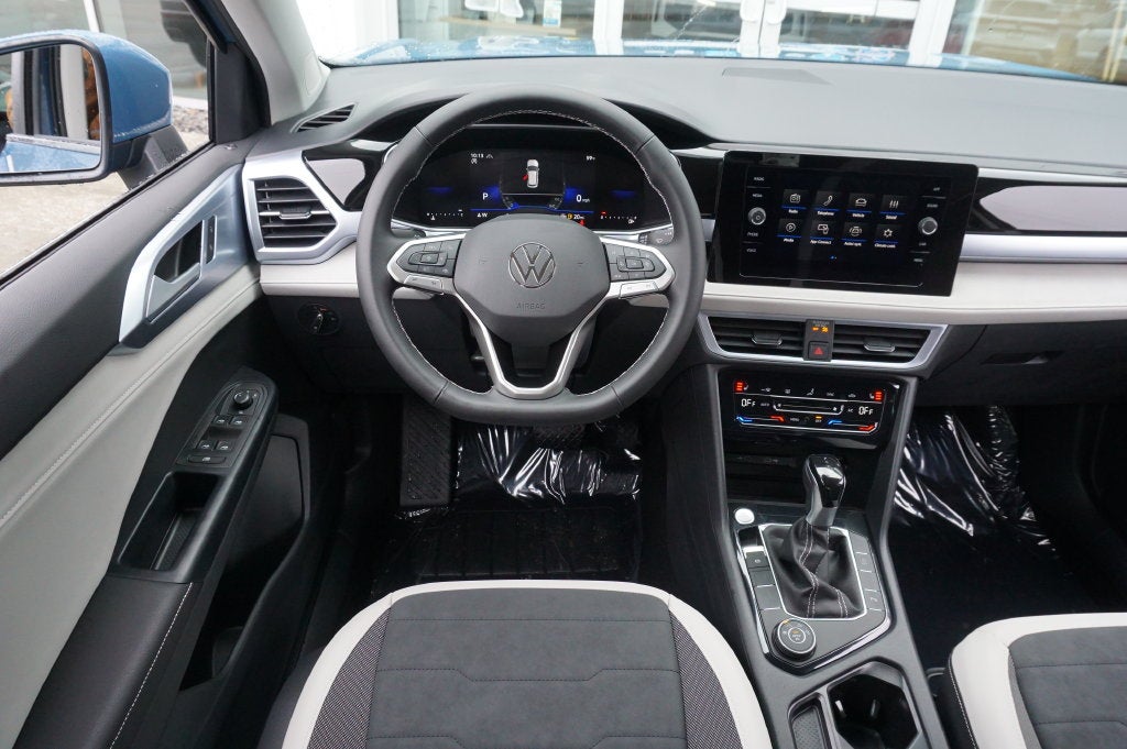 2026 Volkswagen Taos 1.5T SE