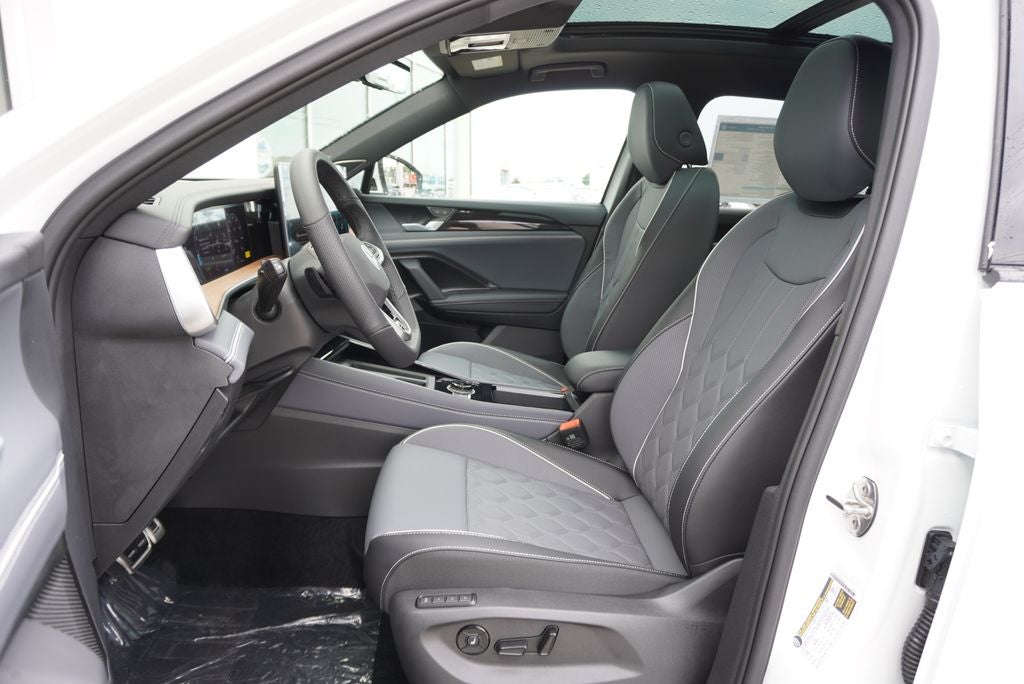 2026 Volkswagen Tiguan 2.0T SEL R-Line Turbo