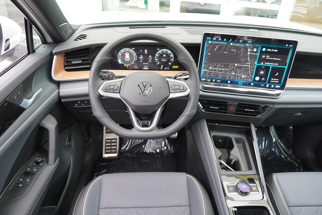 2026 Volkswagen Tiguan 2.0T SEL R-Line Turbo