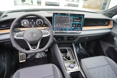 2026 Volkswagen Tiguan 2.0T SEL R-Line Turbo