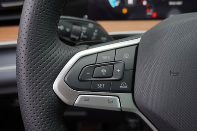2026 Volkswagen Tiguan 2.0T SEL R-Line Turbo