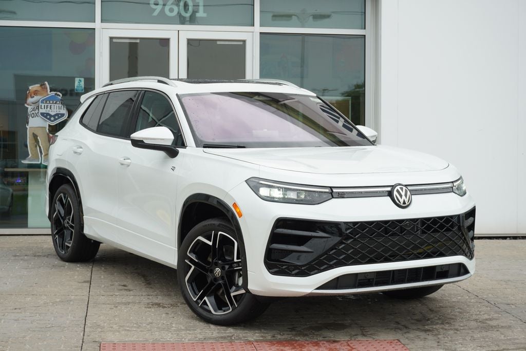 2026 Volkswagen Tiguan 2.0T SEL R-Line Turbo