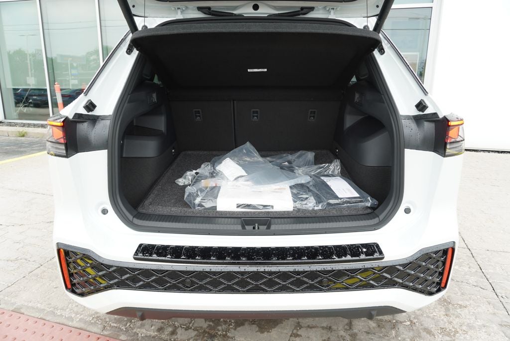 2026 Volkswagen Tiguan 2.0T SEL R-Line Turbo