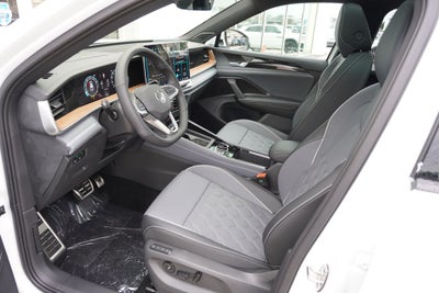2026 Volkswagen Tiguan 2.0T SEL R-Line Turbo