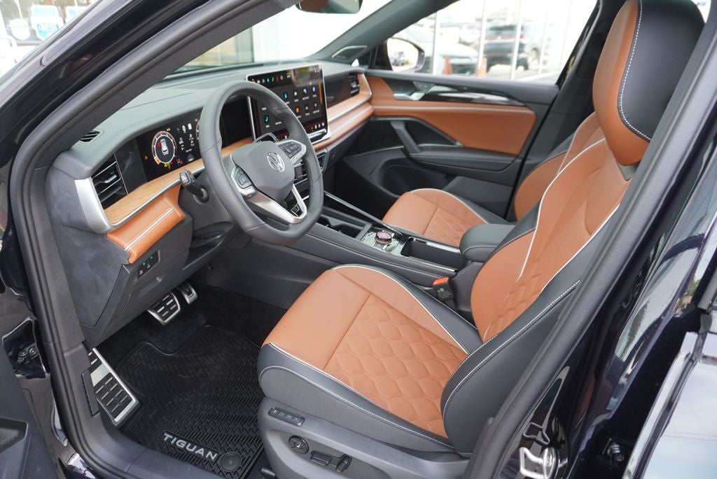 2026 Volkswagen Tiguan 2.0T SEL R-Line Turbo