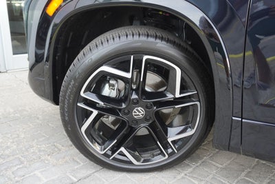2026 Volkswagen Tiguan 2.0T SEL R-Line Turbo