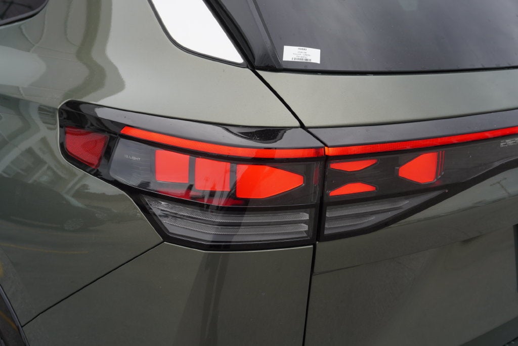 2026 Volkswagen Tiguan SEL R-Line Turbo