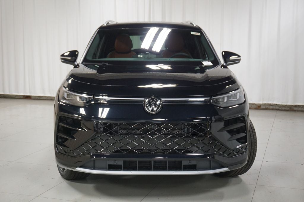 2026 Volkswagen Tiguan 2.0T SEL R-Line Turbo