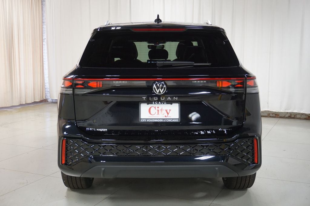 2026 Volkswagen Tiguan 2.0T SEL R-Line Turbo