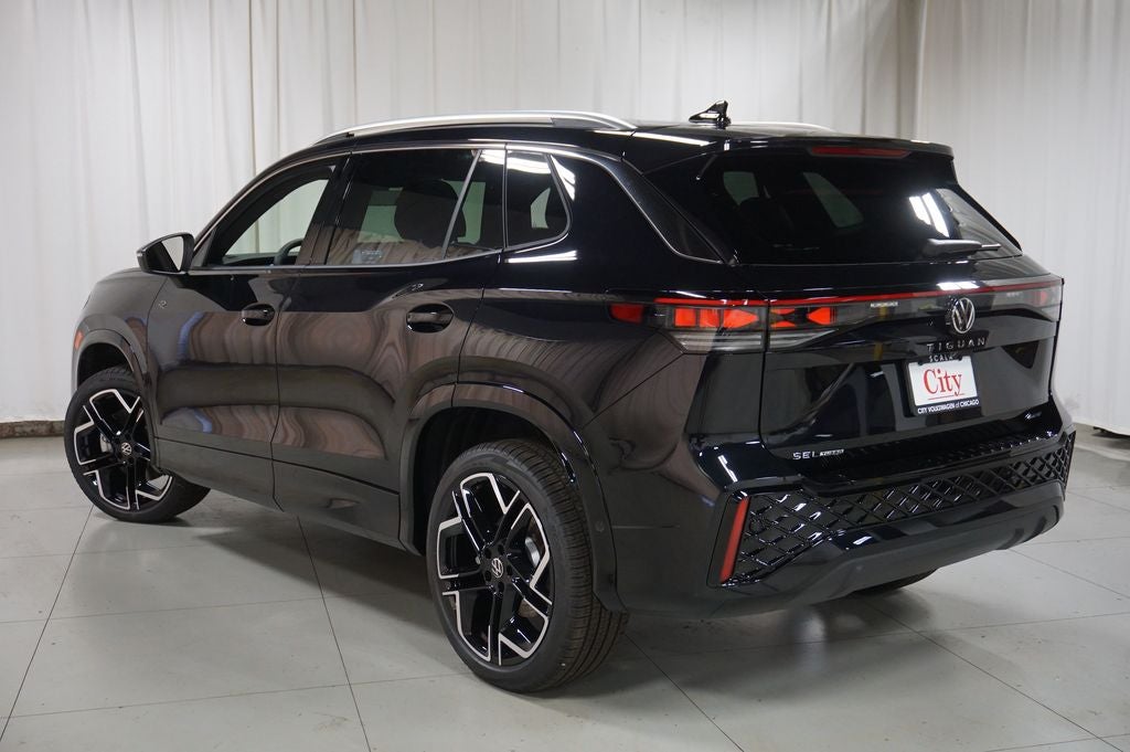 2026 Volkswagen Tiguan 2.0T SEL R-Line Turbo