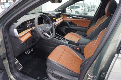 2026 Volkswagen Tiguan 2.0T SEL R-Line Turbo