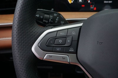 2026 Volkswagen Tiguan 2.0T SEL R-Line Turbo