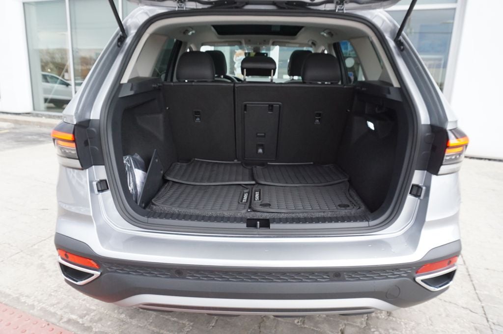 2025 Volkswagen Taos 1.5T SE