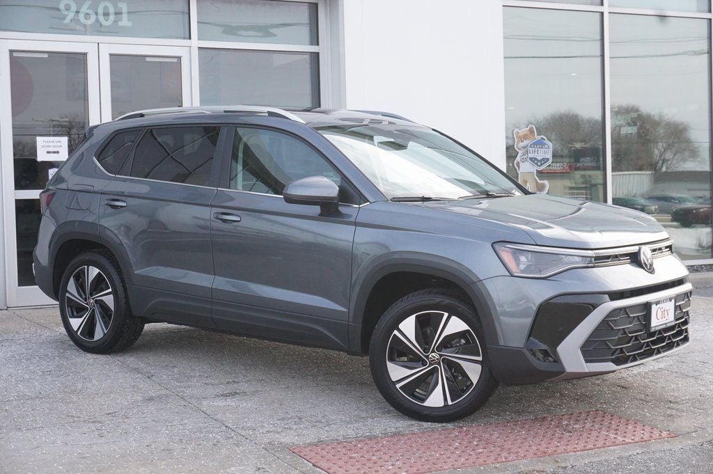 2025 Volkswagen Taos 1.5T SE