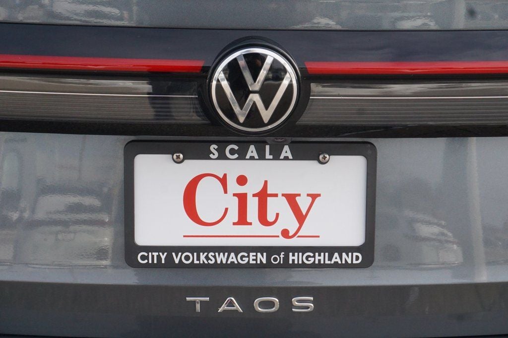 2025 Volkswagen Taos 1.5T SE