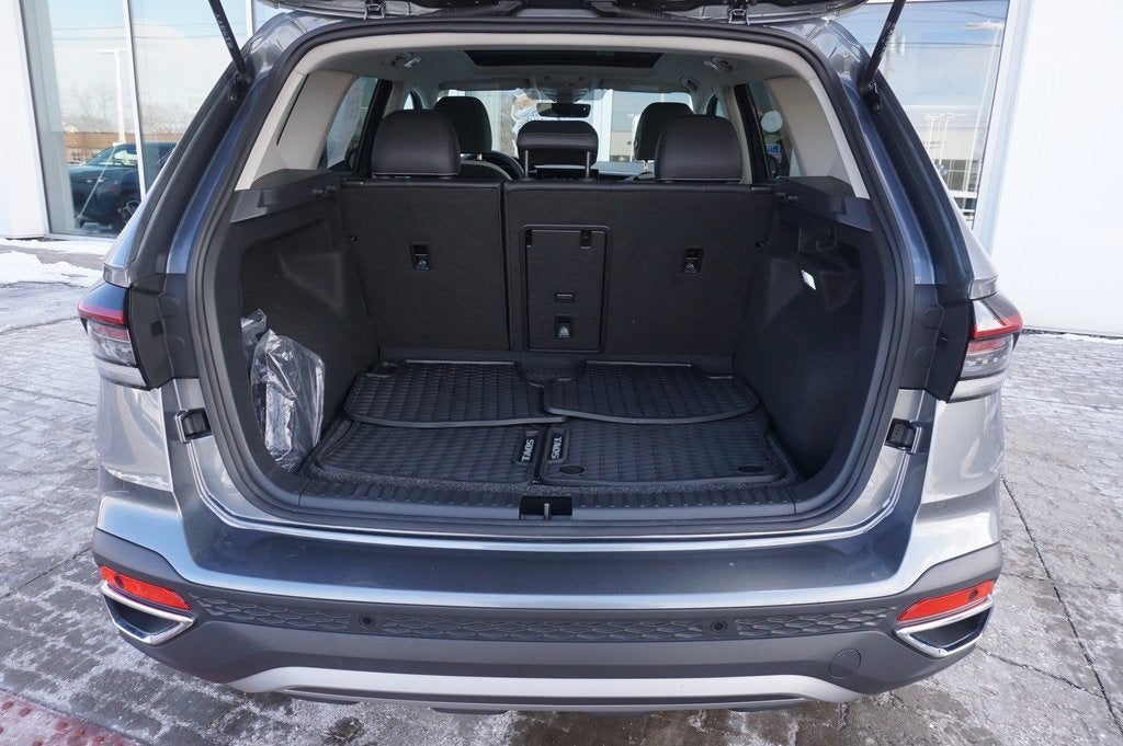 2025 Volkswagen Taos 1.5T SE