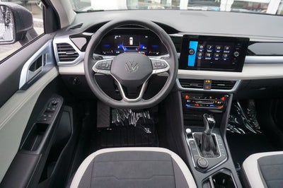 2026 Volkswagen Taos 1.5T SE