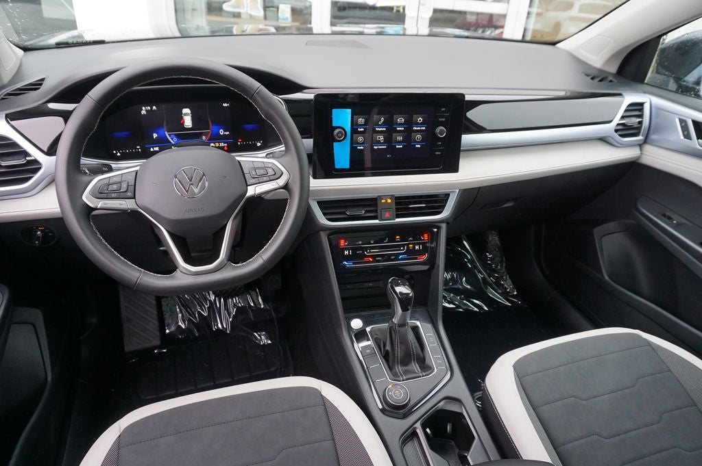 2026 Volkswagen Taos 1.5T SE