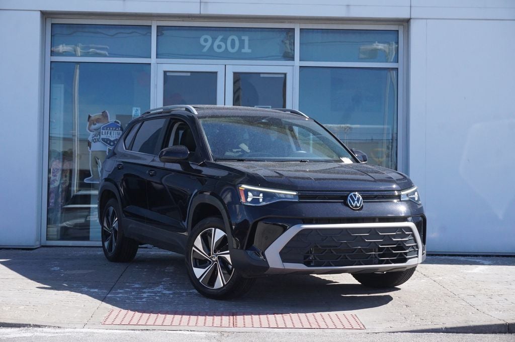 2025 Volkswagen Taos 1.5T SE