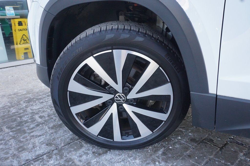 2022 Volkswagen Taos 1.5T SE