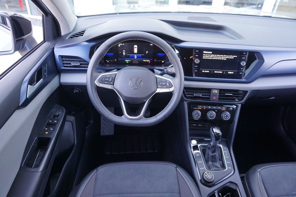 2023 Volkswagen Taos 1.5T SE