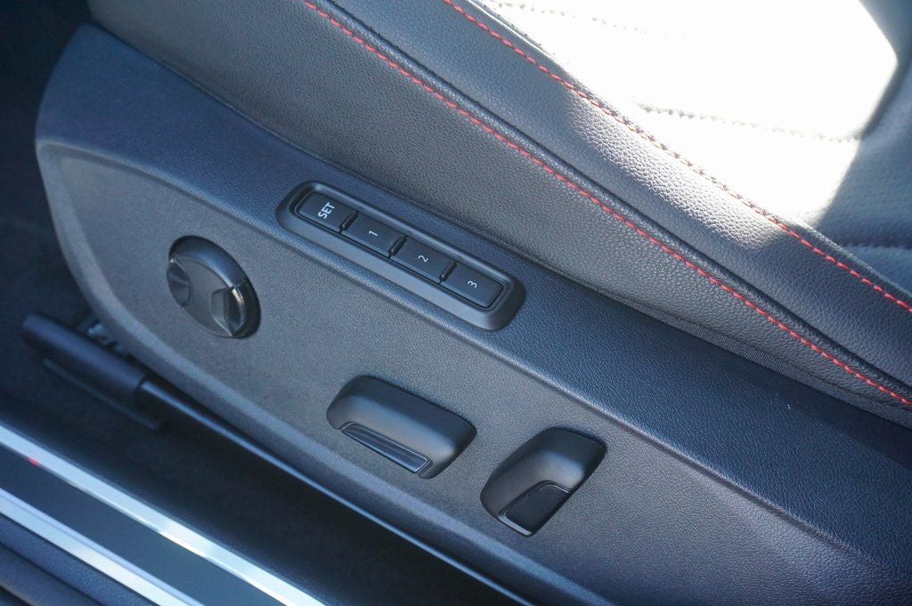 2025 Volkswagen Jetta GLI 2.0T Autobahn