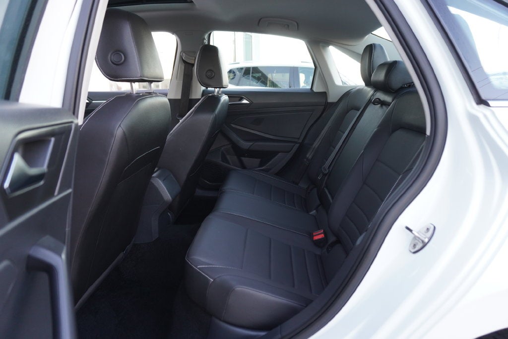 2023 Volkswagen Jetta 1.5T SE