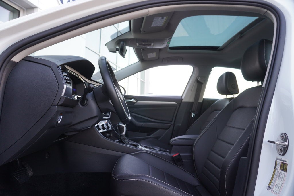 2023 Volkswagen Jetta 1.5T SE