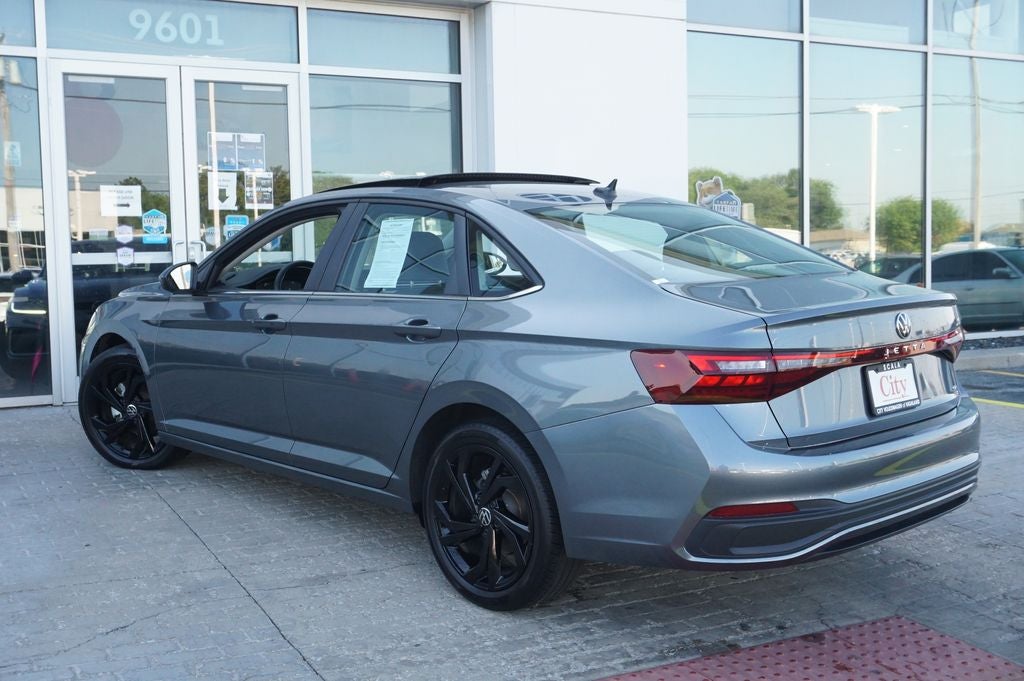 2025 Volkswagen Jetta 1.5T SE