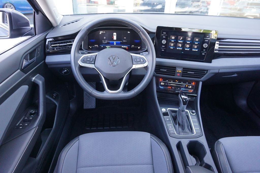 2025 Volkswagen Jetta 1.5T SE
