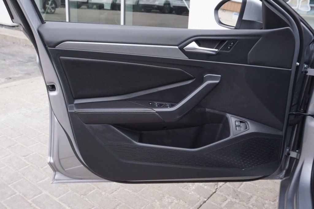 2022 Volkswagen Jetta 1.5T SE