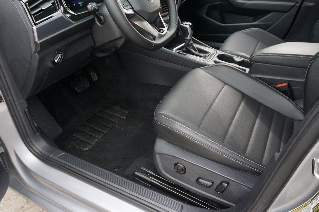 2022 Volkswagen Jetta 1.5T SE