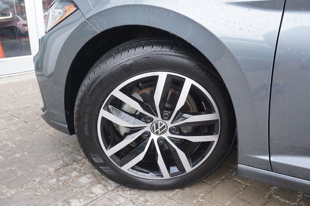 2025 Volkswagen Jetta 1.5T SE